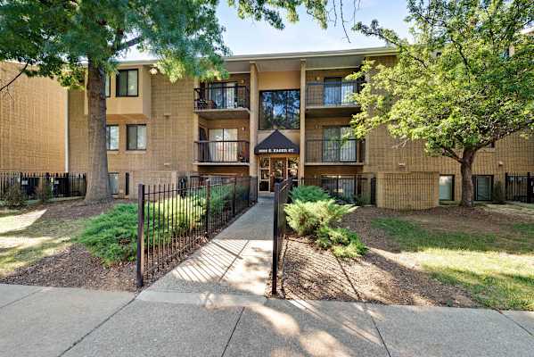 EastView on the Avenue property